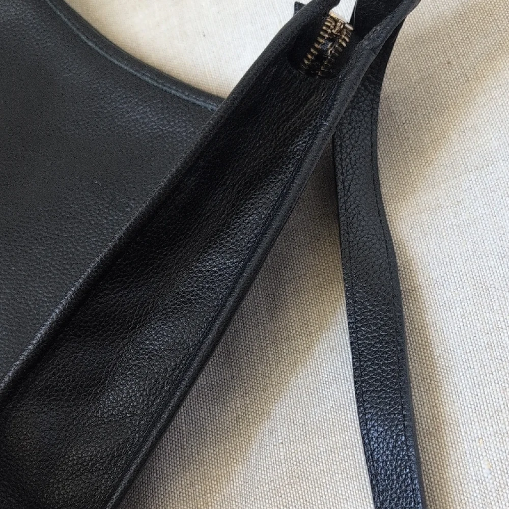 Longchamp Le Foulonné Medium Leather Crossbody Bag - Picture 8 of 11